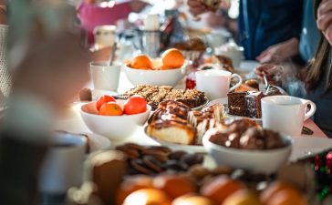 « Avant, je sautais ce repas » : ces salariés ont chaque jour un petit déjeuner offert au bureau